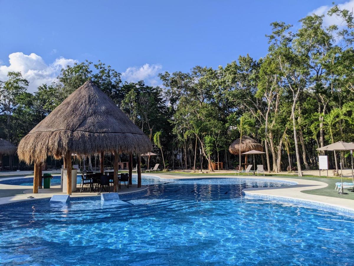 2-Bedroom Condo By The Jungle W/ Swimming Pool Puerto Morelos Exterior photo