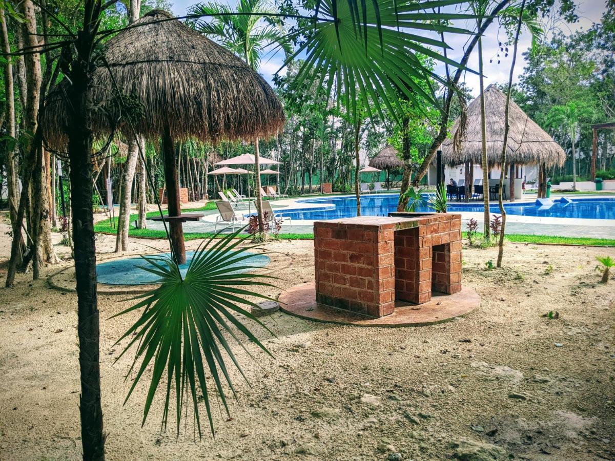 2-Bedroom Condo By The Jungle W/ Swimming Pool Puerto Morelos Exterior photo